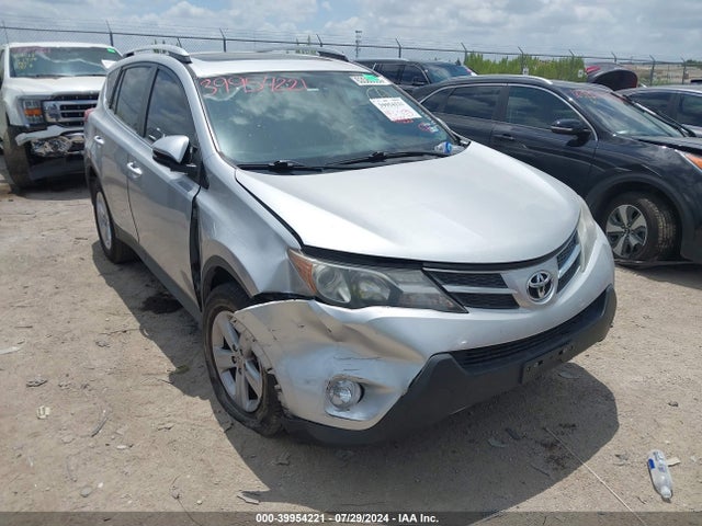 Toyota Rav4 Xle 2014 2T3WFREV0EW110762 Image 1