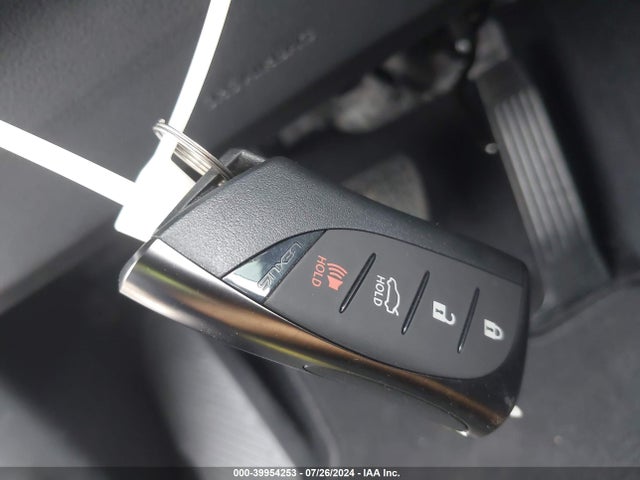 58AEA1C11RU047576 Lexus Es 300h Luxury