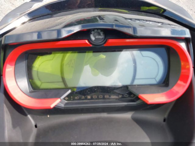 2019 SEADOO RXT-X 300 YDV29281F919      Photo 6