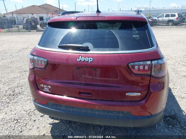 3C4NJDBB2NT206682 Jeep Compass Latitude 4x4