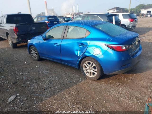 3MYDLBZV5GY104942 Scion IA