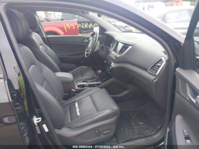 2017 HYUNDAI TUCSON KM8J3CA29HU294480 Photo 4
