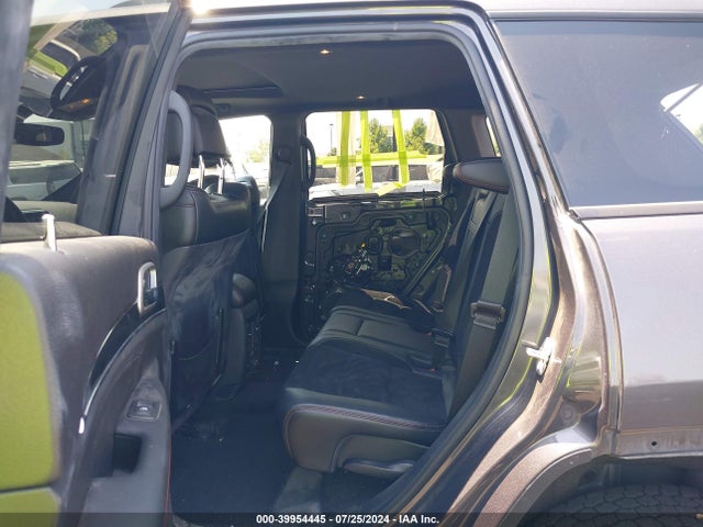 1C4RJFLG4JC335603 Jeep Grand Cherokee Trailhawk 4x4