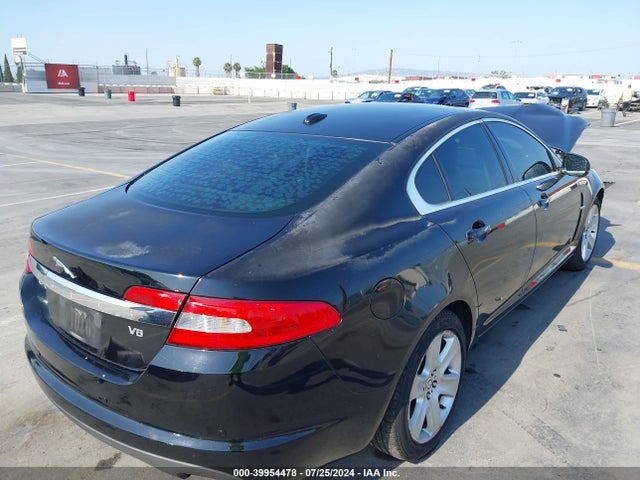 2010 JAGUAR XF SAJWA0FA7AHR69533 Photo 3