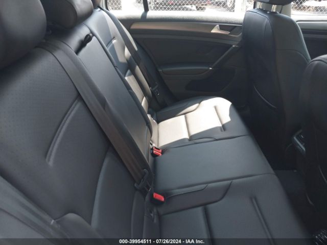3VWD17AU2JM762427 Volkswagen Golf Sportwagen Tsi S/tsi Se