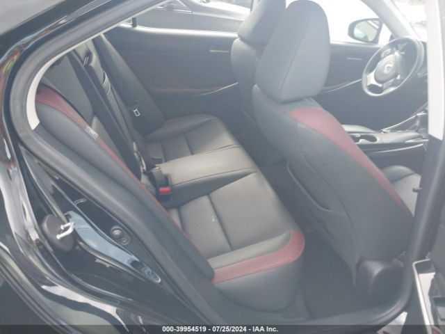 JTHBA1D27K5090193 Lexus IS 300