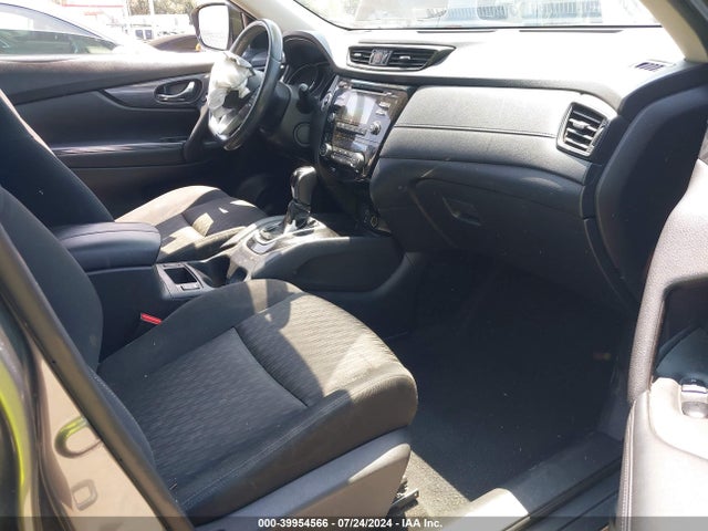 Nissan ROGUE SV 2017 KNMAT2MT7HP597971 Image 5