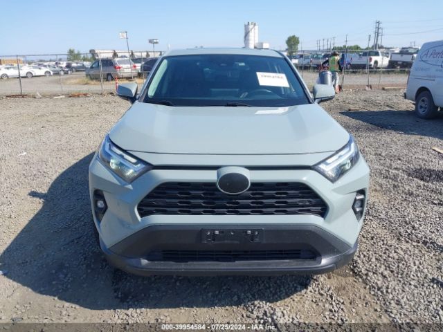 2T3A1RFV3NW289595 Toyota Rav4 Xle Premium