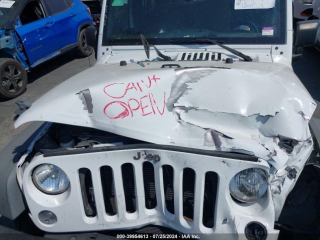 1C4BJWDG0JL819185 Jeep Wrangler Jk Unlimited Sport S 4x4