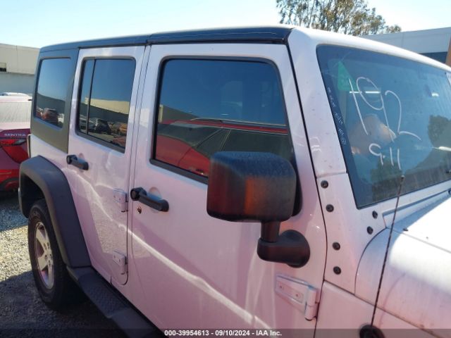 1C4BJWDG0JL819185 Jeep Wrangler Jk Unlimited Sport S 4x4
