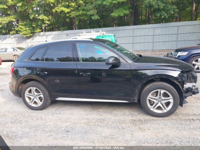 WA1ANAFY6J2141521 Audi Q5 2.0t Premium/2.0t Tech Premium