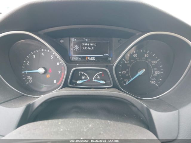 1FADP3N29FL356517 Ford Focus Titanium