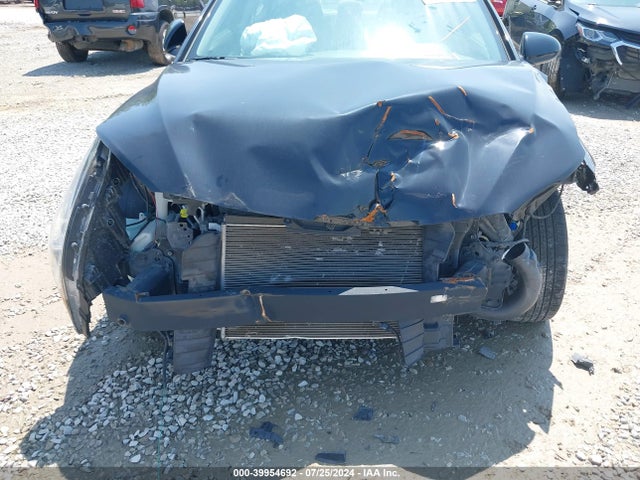 KMHD74LF6JU614688 Hyundai ELANTRA SE