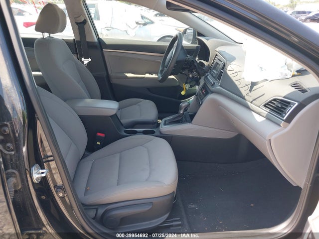KMHD74LF6JU614688 Hyundai ELANTRA SE