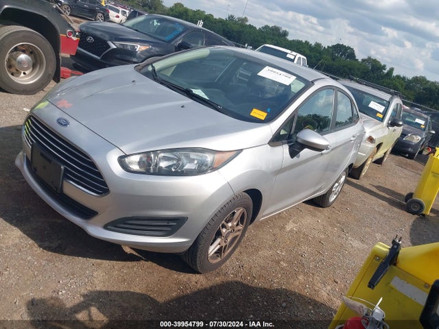 Ford FIESTA SE 2017 3FADP4BJ7HM138322 Image 2