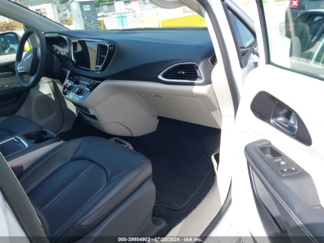 2C4RC1BG1PR621214 Chrysler Pacifica Touring L