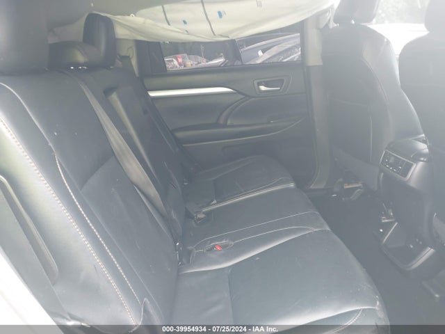 Toyota Highlander Xle 2018 5TDKZRFH4JS546332 Image 8