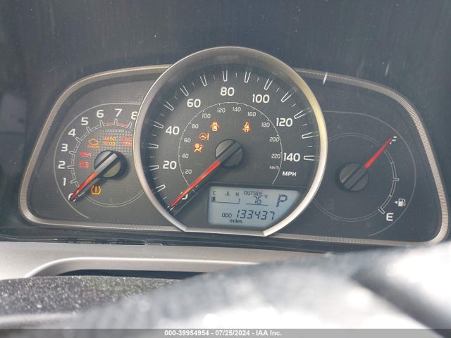 Toyota RAV4 LE 2015 JTMBFREV3FJ020567 Image 7