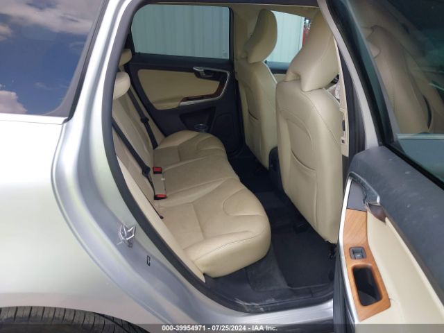 YV440MDU8H2095054 Volvo Xc60 T5 Inscription