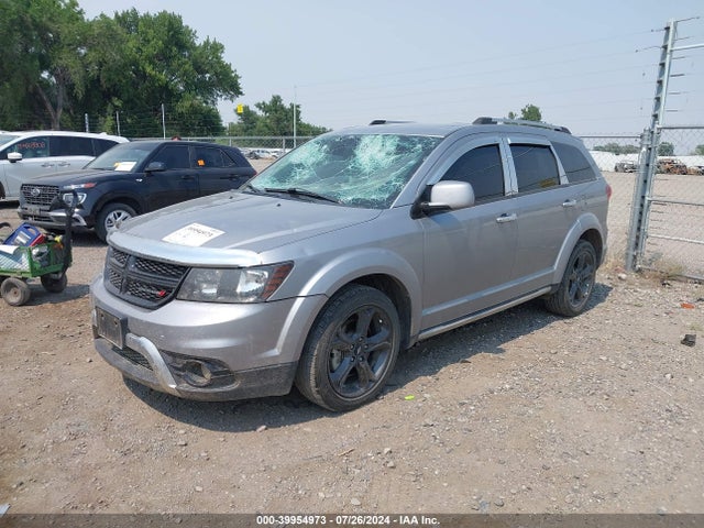 3C4PDCGG2JT475466 Dodge Journey Crossroad