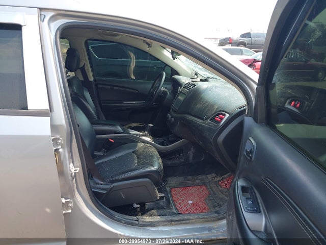 3C4PDCGG2JT475466 Dodge Journey Crossroad