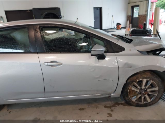 3N1CN8EV2ML889266 Nissan Versa Sv Xtronic Cvt