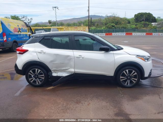 3N1CP5CU1JL541635 Nissan KICKS SV