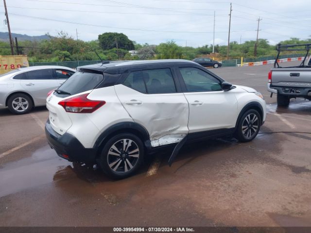 3N1CP5CU1JL541635 Nissan KICKS SV