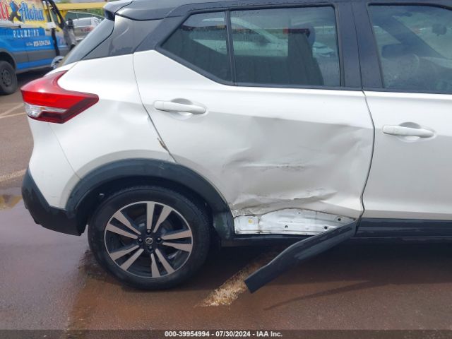 3N1CP5CU1JL541635 Nissan KICKS SV