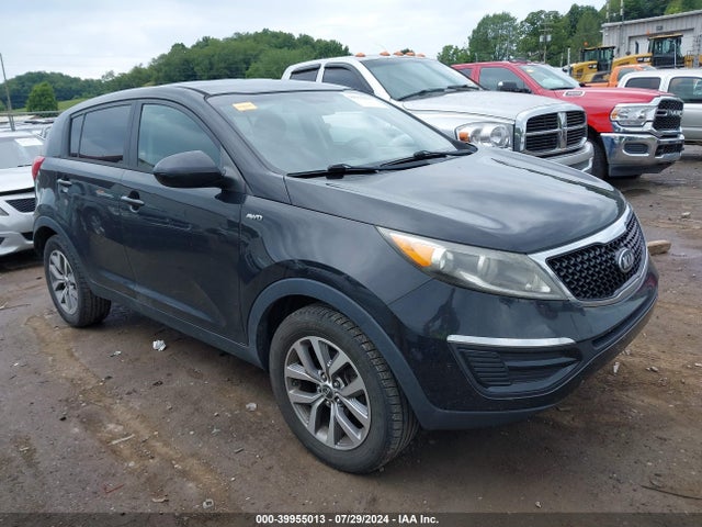2015 KNDPBCAC3F7677403 main image