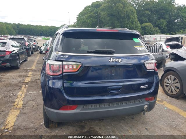 3C4NJCBB1JT411947 Jeep Compass Latitude Fwd