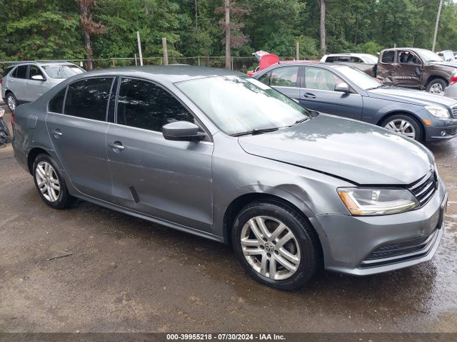 2017 3VW2B7AJ7HM366711 main image