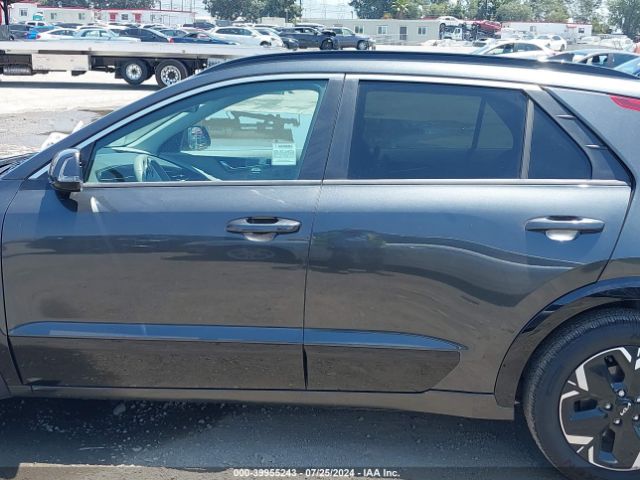 KNDCR3L11P5042621 KIA Niro Ev Wind