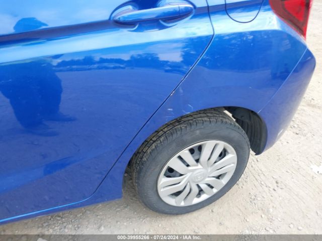 JHMGK5H57HS015759 Honda FIT LX