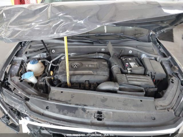 1VWBS7A33GC058016 Volkswagen Passat 1.8t Se