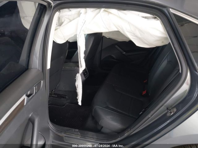 1VWBS7A33GC058016 Volkswagen Passat 1.8t Se