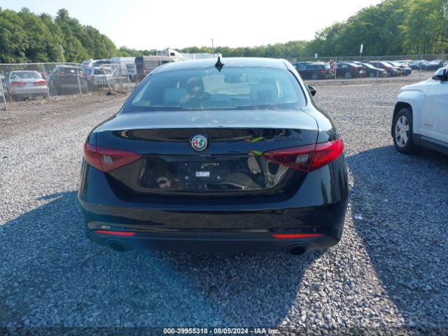 ZARFAMAN4K7601193 Alfa Romeo Giulia Rwd