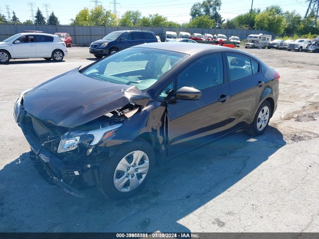 3KPFK4A70JE217385 KIA FORTE LX