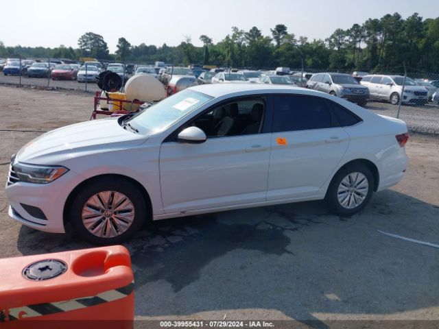 3VWCB7BUXKM127979 Volkswagen Jetta 1.4t R-line/1.4t S/1.4t Se