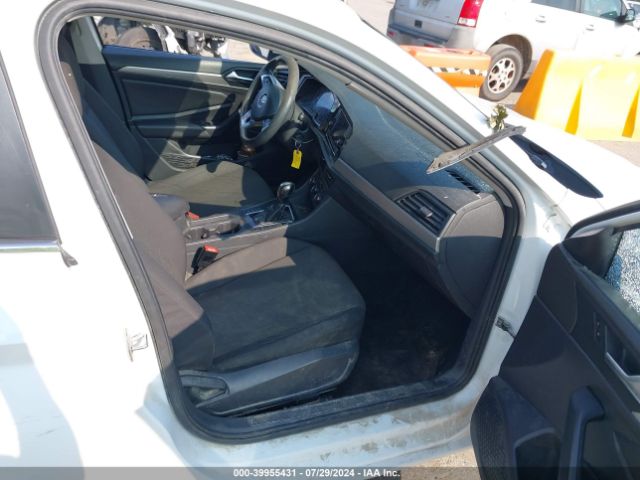 3VWCB7BUXKM127979 Volkswagen Jetta 1.4t R-line/1.4t S/1.4t Se