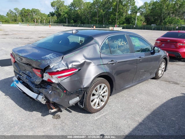 Toyota CAMRY LE 2020 4T1C11AK6LU996378 Image 4