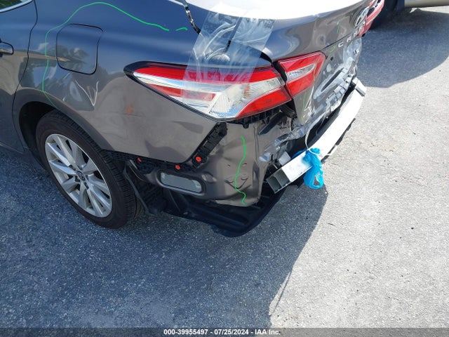 Toyota CAMRY LE 2020 4T1C11AK6LU996378 Image 6