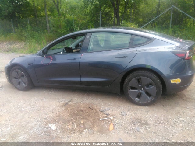 Tesla Model 3 Rear-wheel Drive 2022 5YJ3E1EA0NF295471 Image 14