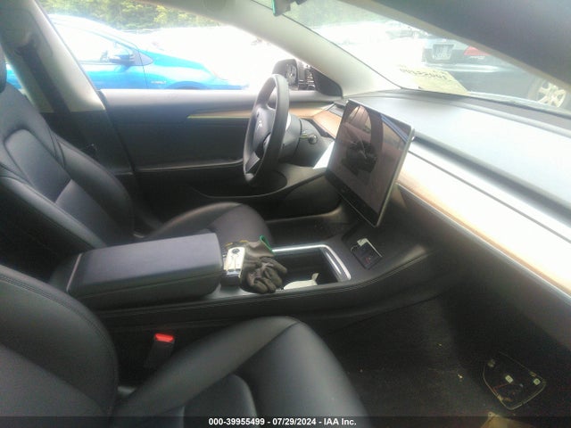 Tesla Model 3 Rear-wheel Drive 2022 5YJ3E1EA0NF295471 Image 5