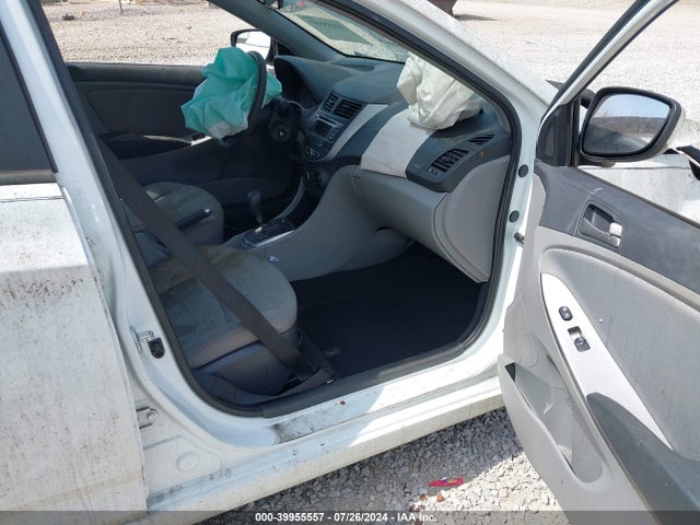 Hyundai ACCENT GLS 2015 KMHCT4AE3FU934852 Image 5