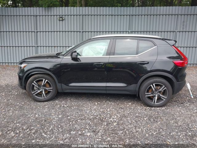 YV4L12UE2P2041933 Volvo Xc40 B5 Plus Bright Theme