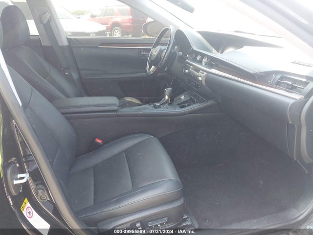 Lexus ES 350 2016 JTHBK1GG7G2225444 Image 5