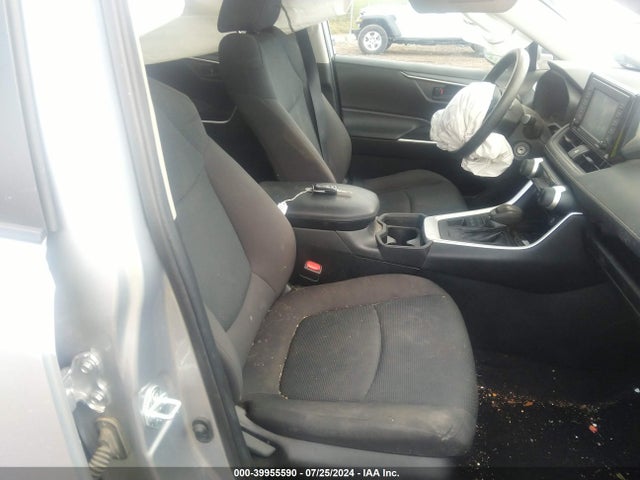 Toyota RAV4 LE 2021 2T3F1RFV5MC186183 Image 5