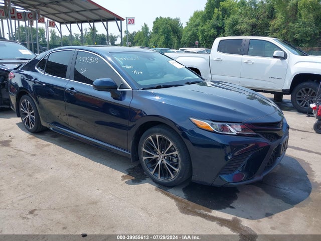 2019 4T1B11HK8KU840813 main image