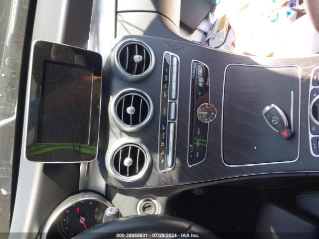 55SWF4JB0HU226972 Mercedes-Benz C 300 Luxury/sport